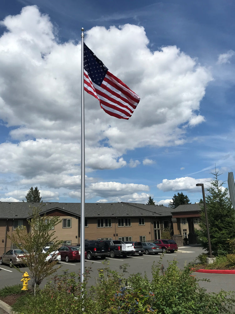 20' 1-Piece External Halyard Aluminum Flagpole - 22'x2"x3"x.125"