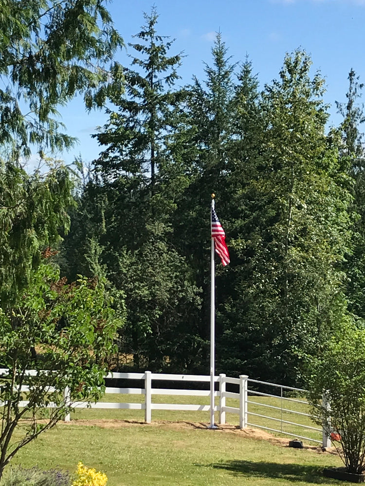 20' 1-Piece External Halyard Aluminum Flagpole - 22'x2"x3"x.125"