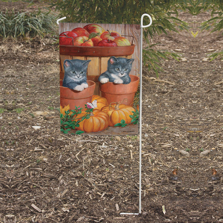 White Metal Garden Flag Pole