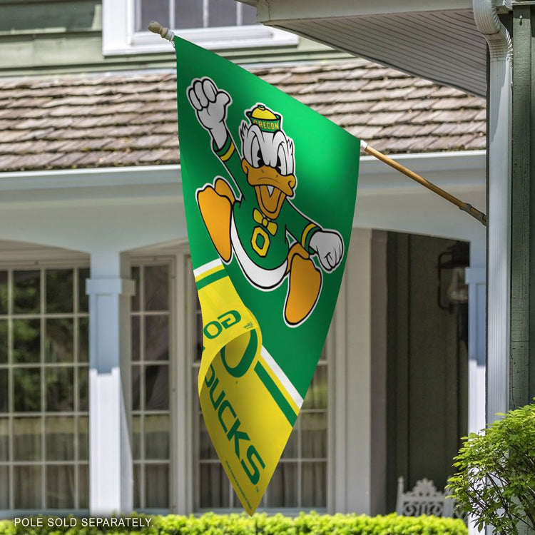 28"x40" University of Oregon Ducks Donald Duck House Flag