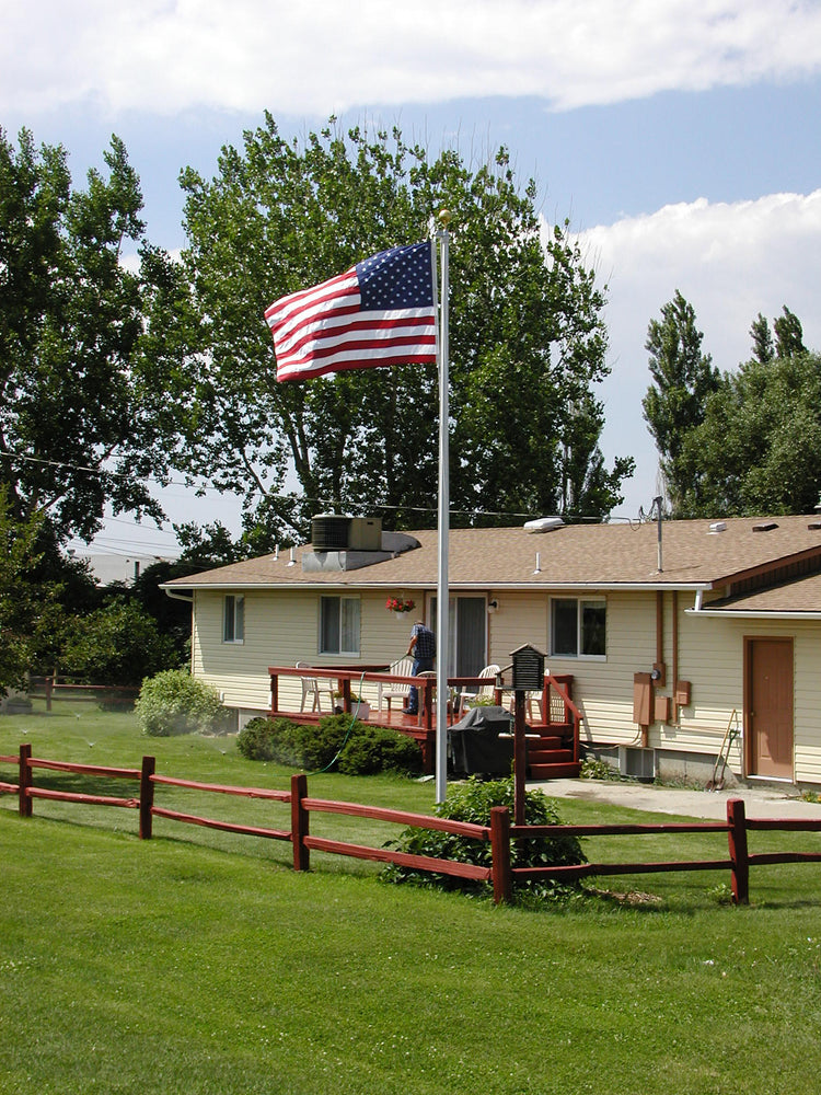 20' 1-Piece External Halyard Aluminum Flagpole - 22'x2"x3"x.125"